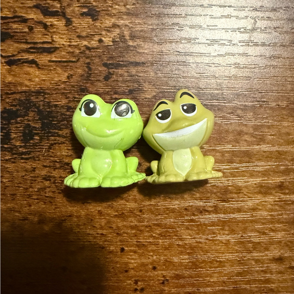 Disney Squishalot - Frog Princess Tiana + Frog Prince Naveen